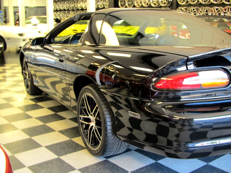 02092012black35thssautottopoemsilverstripes/10.JPG