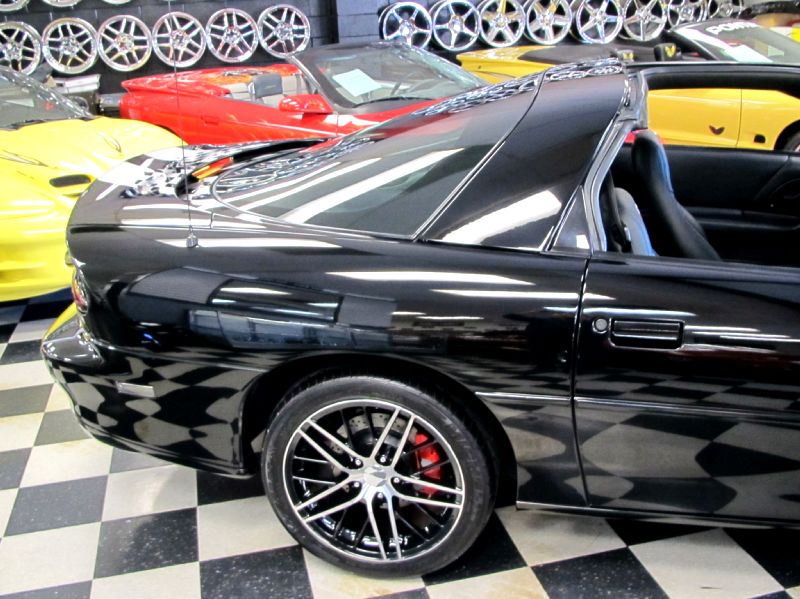 02092012black35thssautottopoemsilverstripes/20.JPG