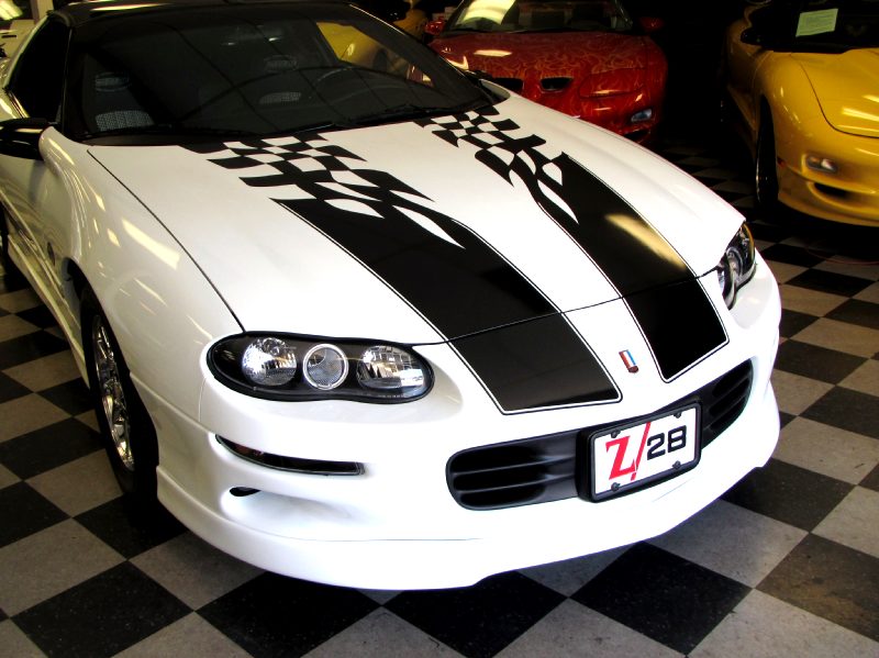 0918122002whitez28ttop6speedblackcheckerstripes/10.JPG