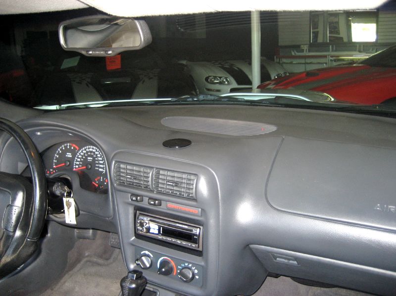 1998silverwithblackssttopauto/48.JPG