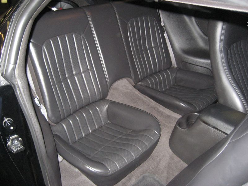 2001blackssttop6speed32/40.JPG