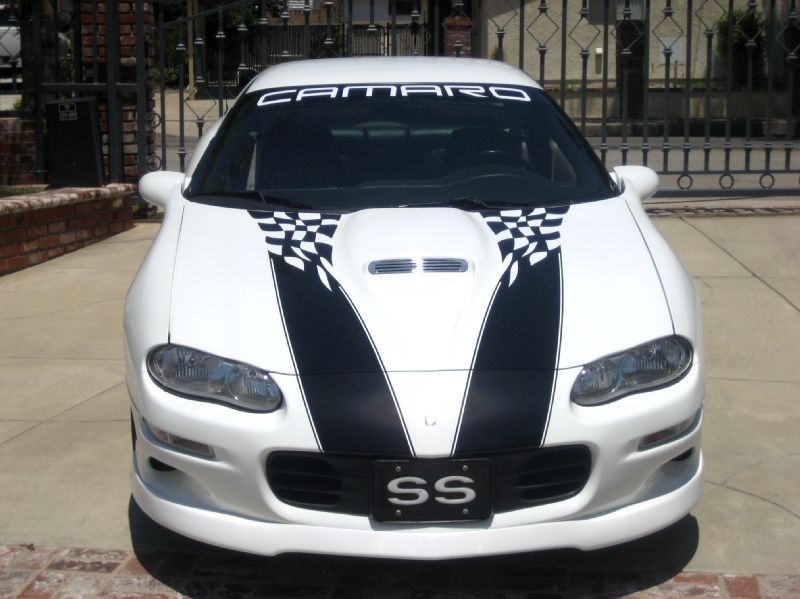 2001ssz28whitewithblackdecals/30.JPG