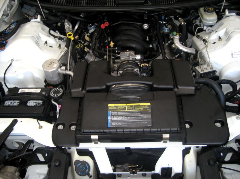 2001ssz28whitewithblackdecals/46.JPG