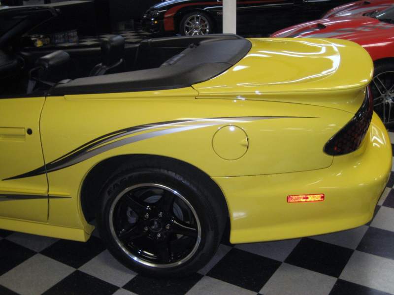 2002COLLECTORWS6TRANSAM6SPEEDCONVERTIBLE/20.JPG