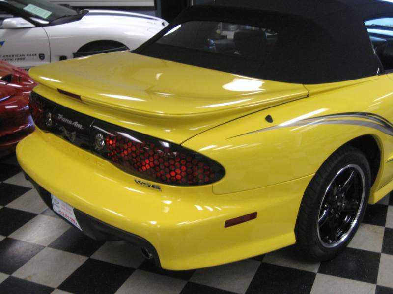 2002COLLECTORWS6TRANSAM6SPEEDCONVERTIBLE/30.JPG