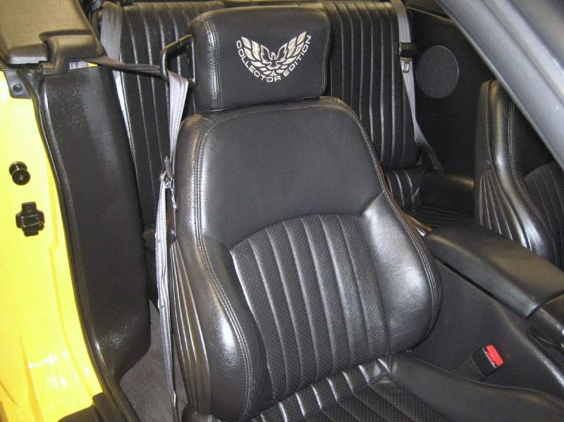2002COLLECTORWS6TRANSAM6SPEEDCONVERTIBLE/50.JPG