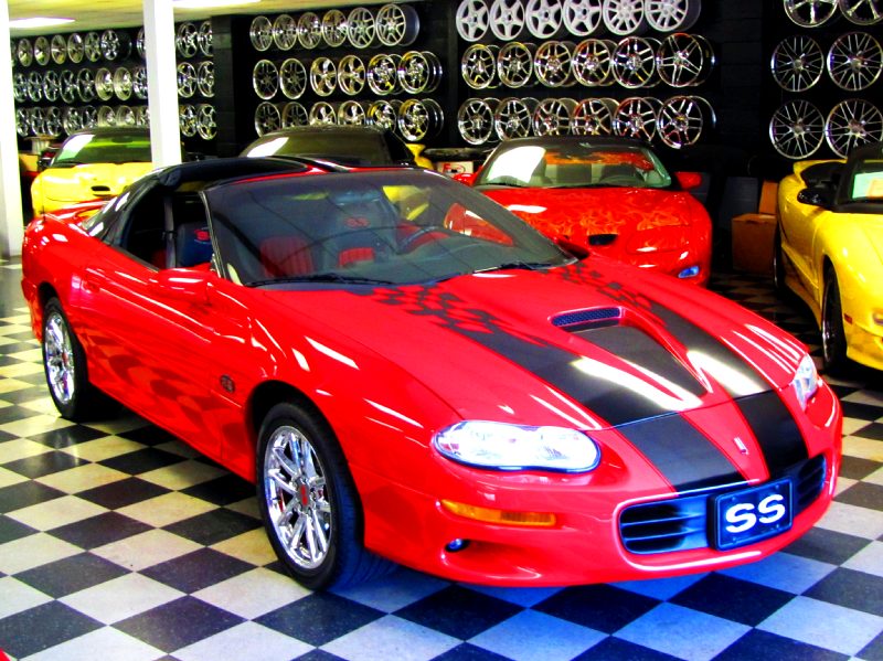 2002REDWITHBLACKSTRIPESSLPSSTTOP6SPEED82MILES/10.JPG