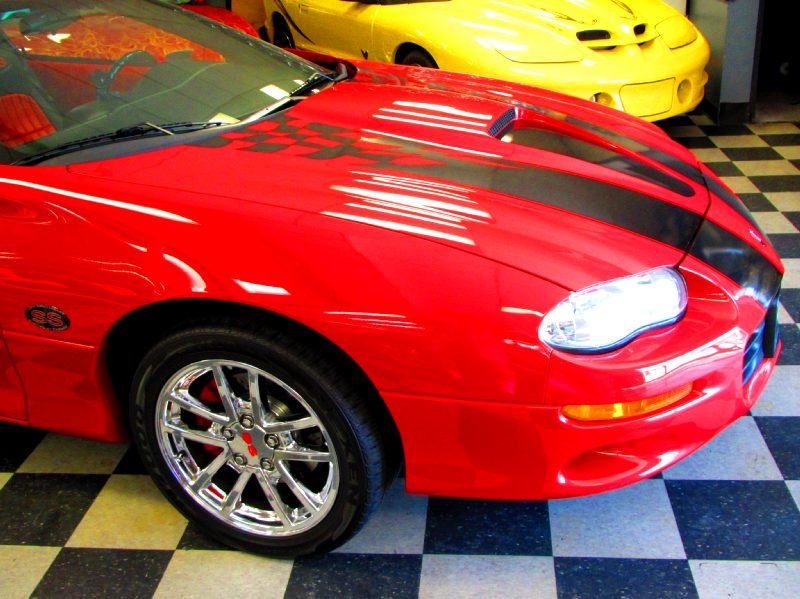 2002REDWITHBLACKSTRIPESSLPSSTTOP6SPEED82MILES/10.JPG