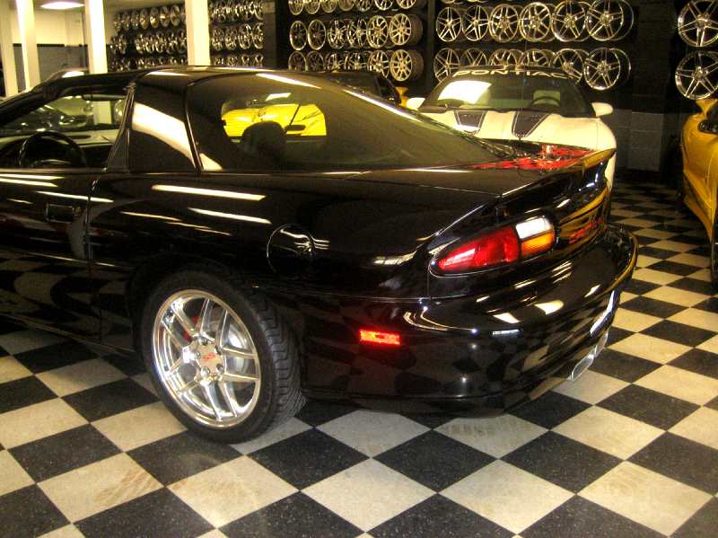 2002blackslpssautoreddecals/19.JPG